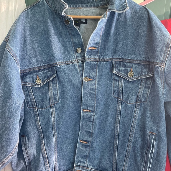 Bleached denim jacket size 2x - Picture 3 of 4